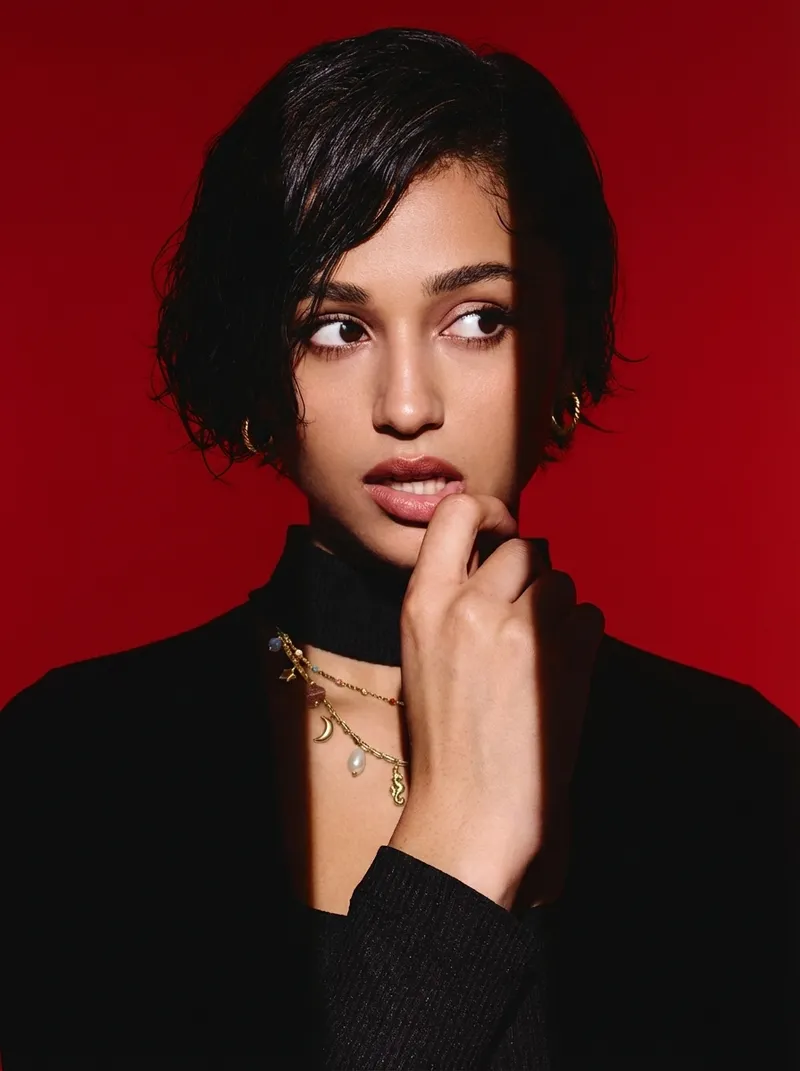 Best AI Tool for Editorial & Photorealistic Jewelry Photography